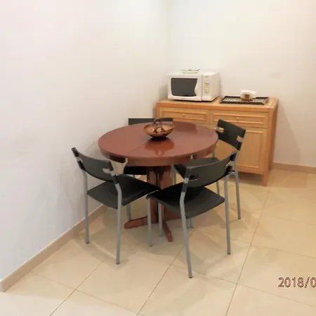 Apartment In Sant Antoni De Calonge, 17 M Vom Entfernt *